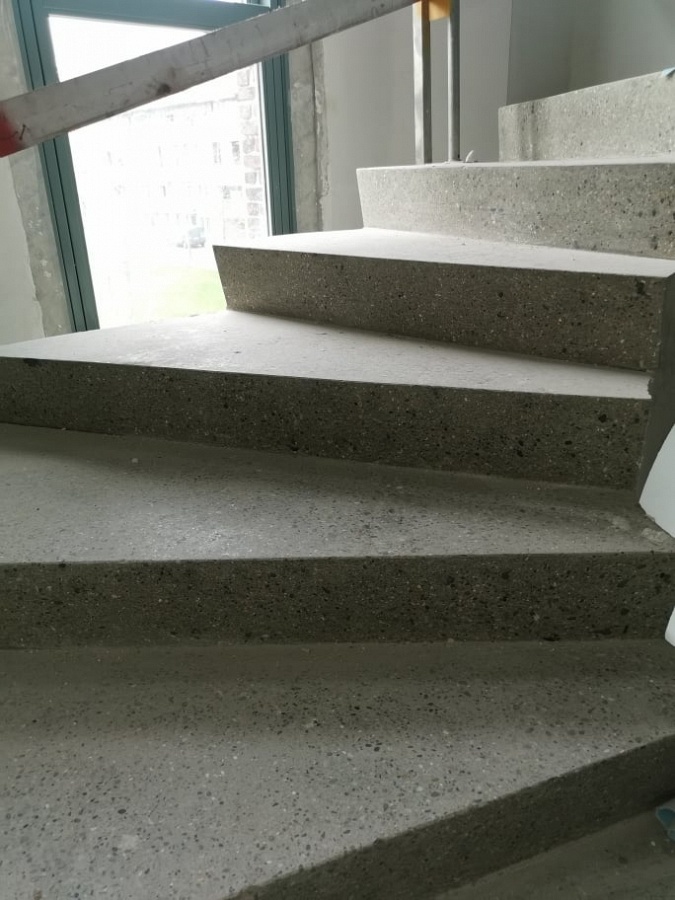 Geschuurde betontrappen Rechte trappen 2