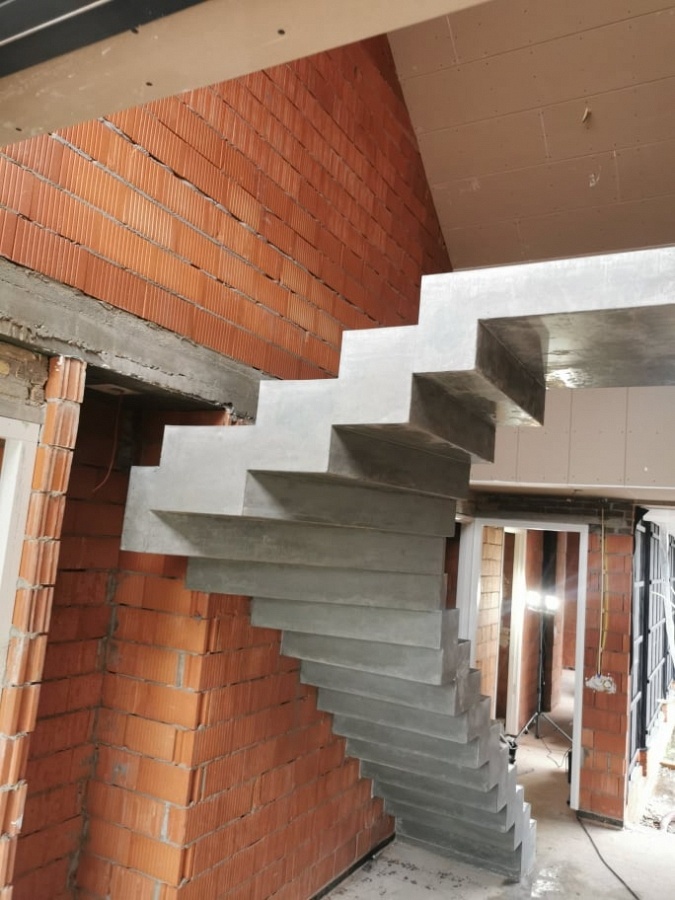 Trap in blokmotief te Udenhout Blokmotief trappen